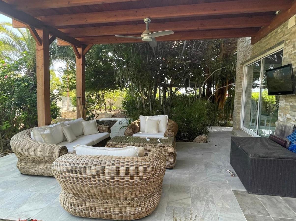 Suite Privada Frente A La Piscina Para 2 Personas Con Sofa Cama Para 2 Mas 4P No Es Casa Completa San Vicente Raspeig ภายนอก รูปภาพ