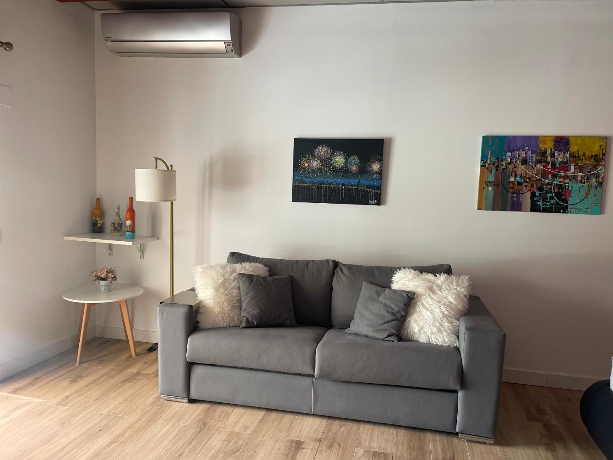 Suite Privada Frente A La Piscina Para 2 Personas Con Sofa Cama Para 2 Mas 4P No Es Casa Completa San Vicente Raspeig ภายนอก รูปภาพ